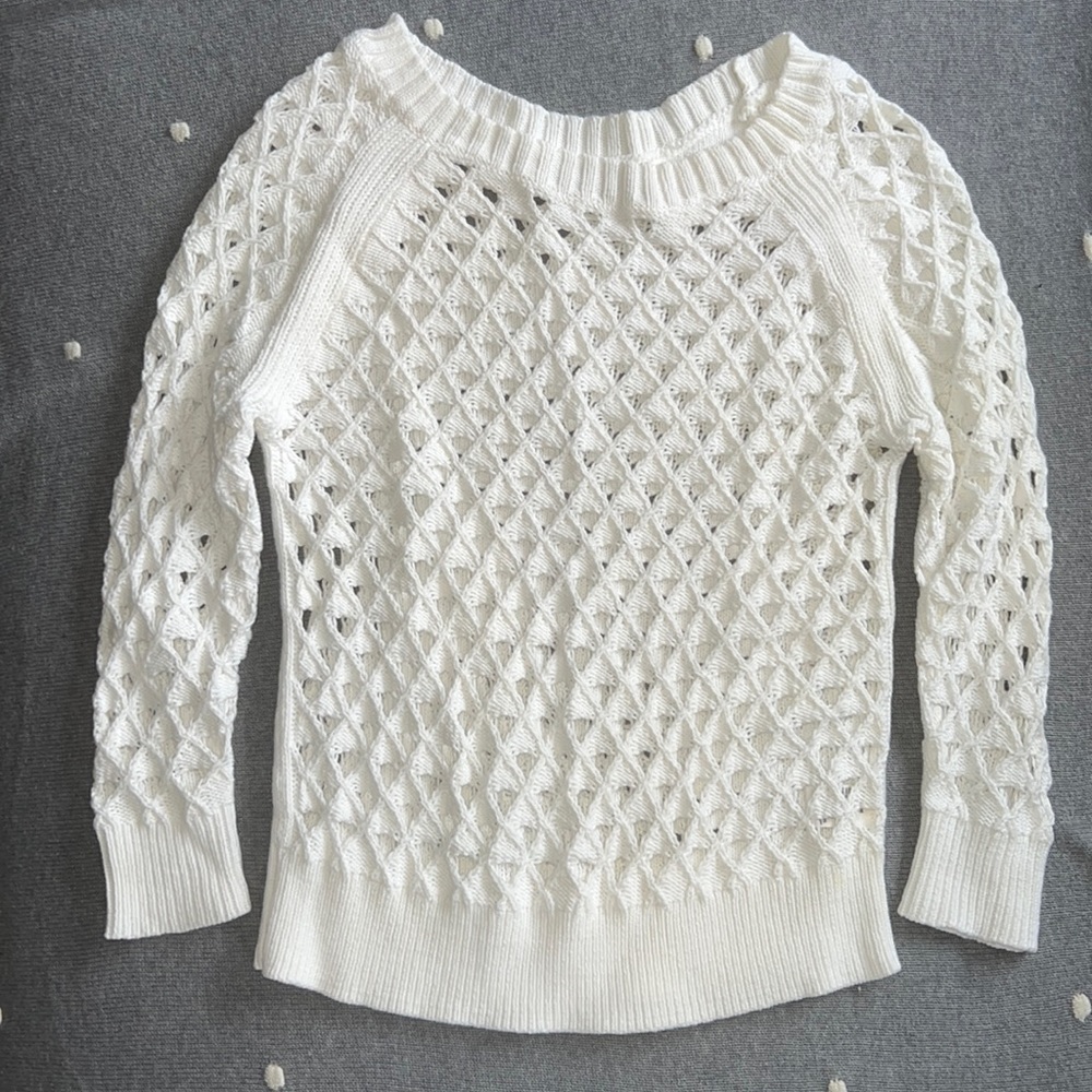American Eagle sweater